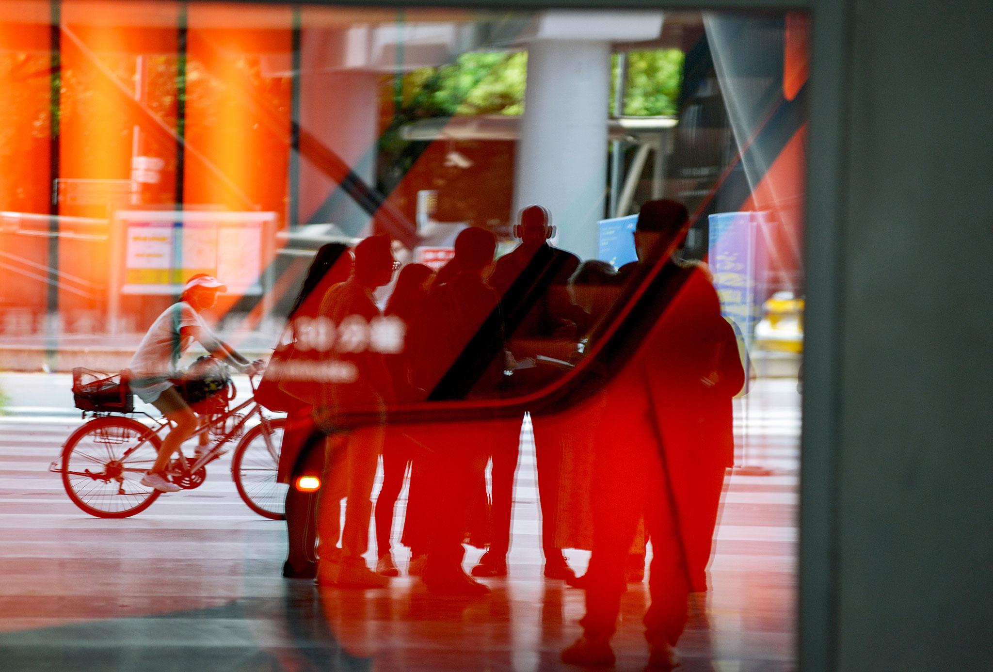 Opening. Taipei Performing Arts Center by OMA / Rem Koolhaas and ...