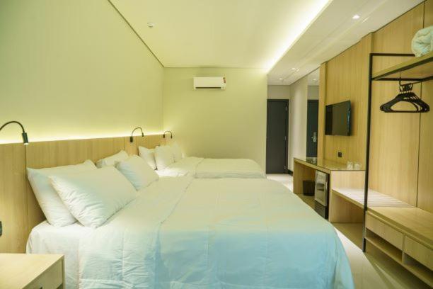 Premium Triple Room,1435961650:JPEG