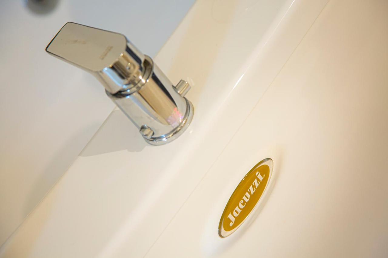 Double Room Spa Bath