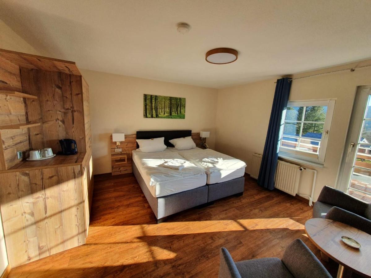 One-Bedroom Suite,1391140961:JPEG