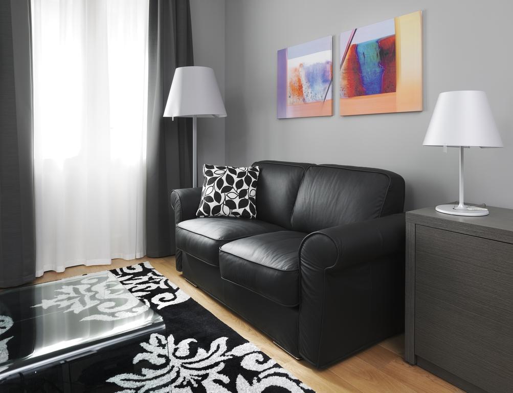 Studio,117089971:JPEG