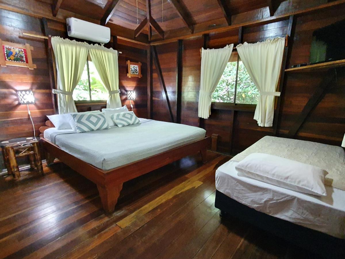 2 Bedrooms Jungle House