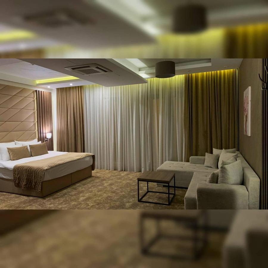 Deluxe Double Room with Extra Bed