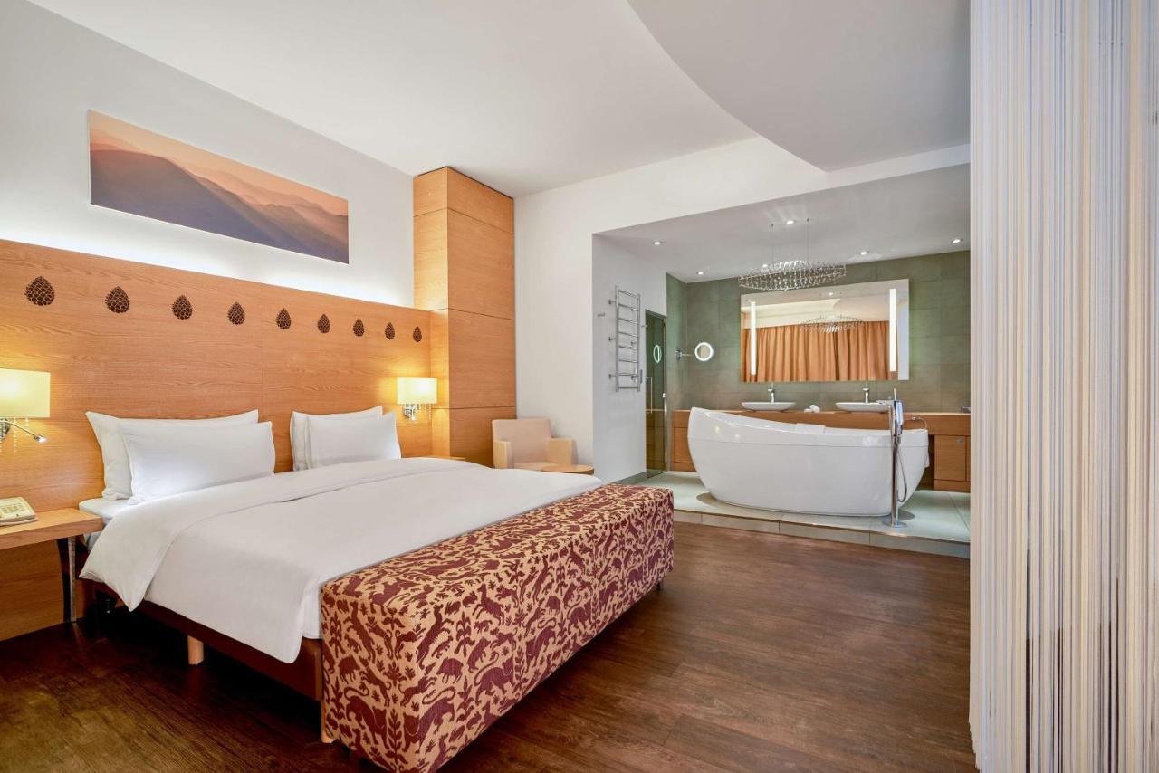 Spa-Suite mit Terrasse