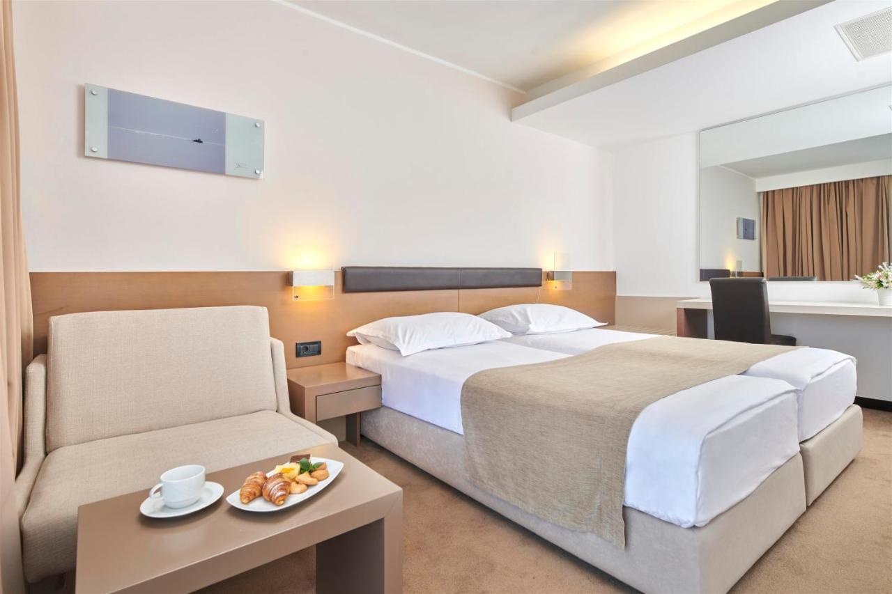 Classic Room Balcony Extra Bed