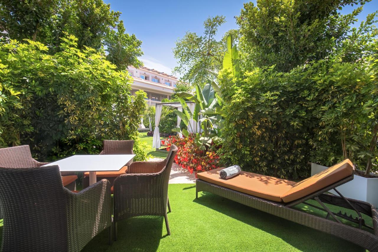 Deluxe Double or Twin Room Garden View
