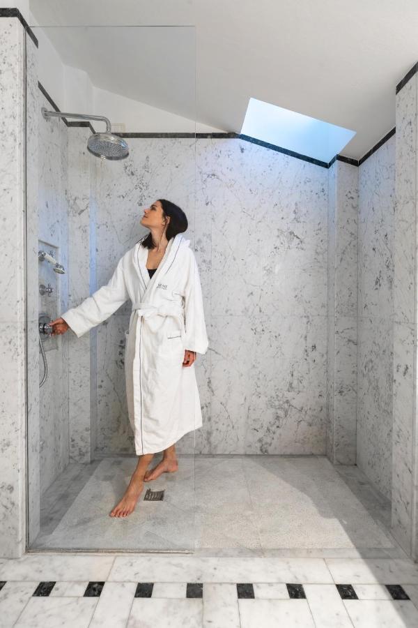 Superior Double or Twin Room,1433320027:JPEG