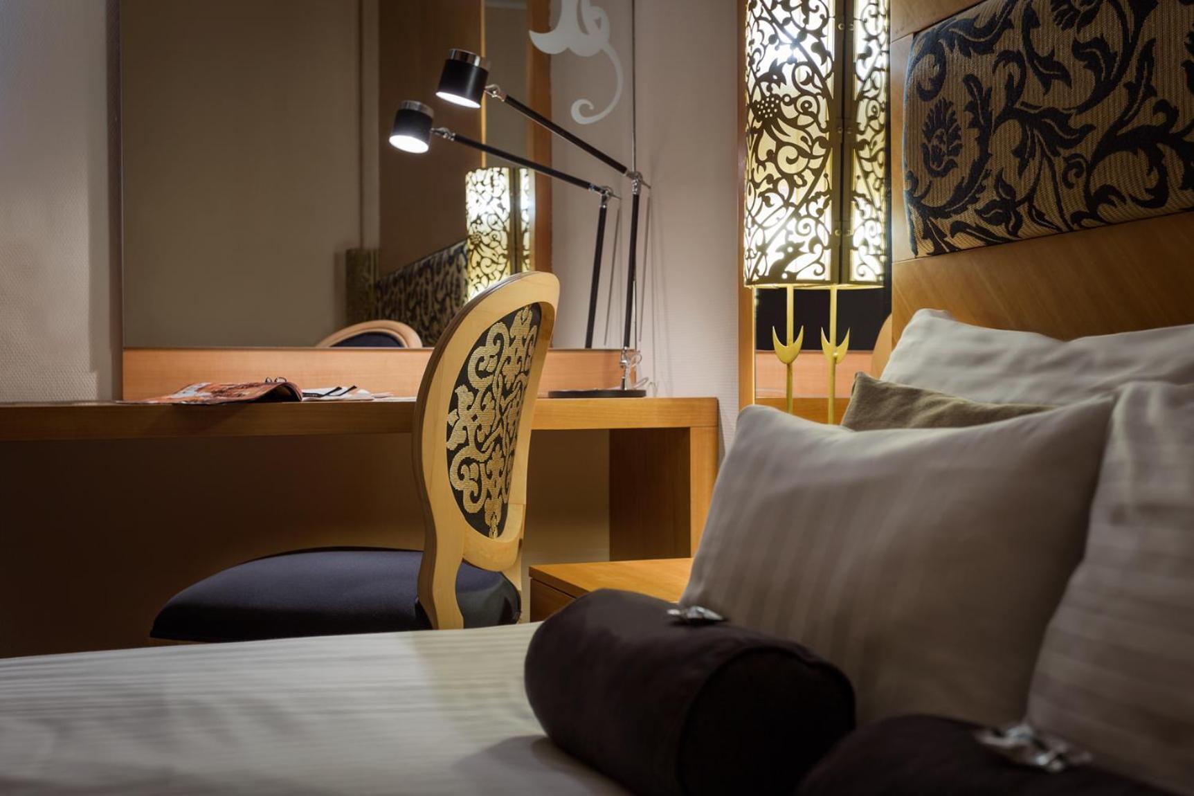 Superior Double Room with Extra Bed
