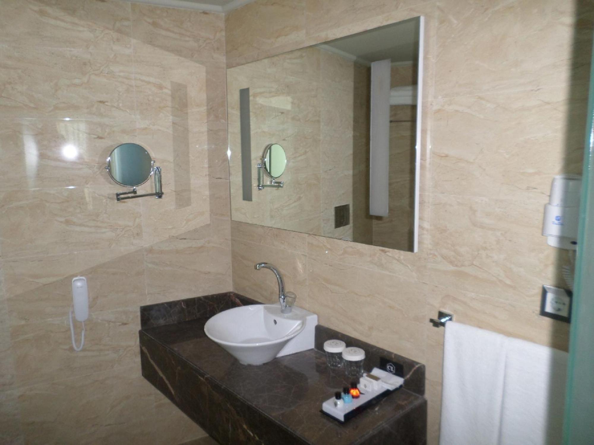Quarto Duplo Standard