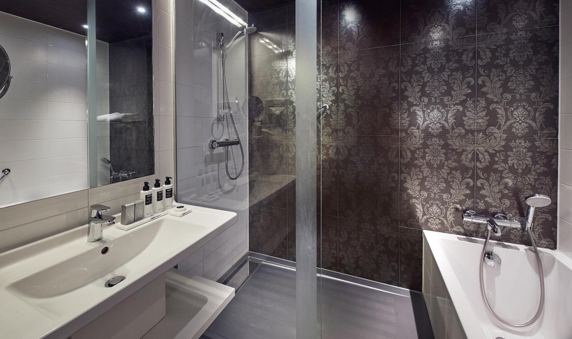 Junior Suite,1210133023:JPEG