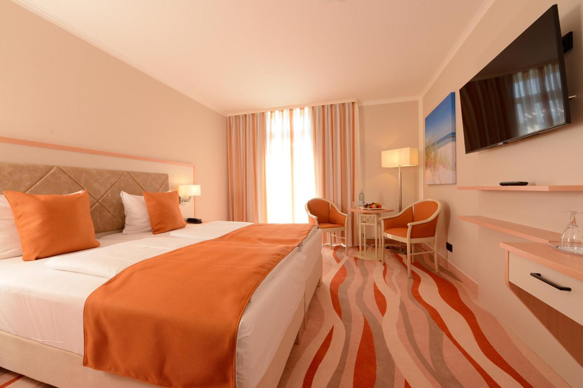 Double Room,1451926051:JPEG