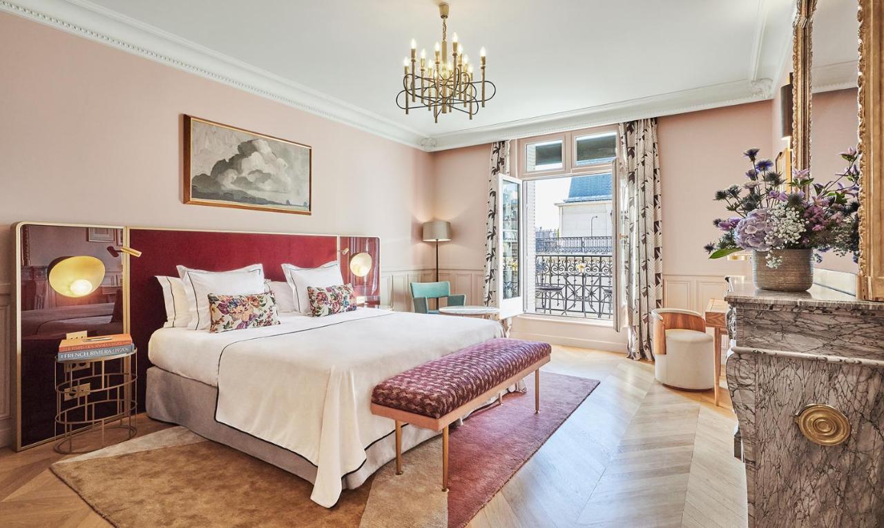 Executive room Balcony & Eiffel Tower