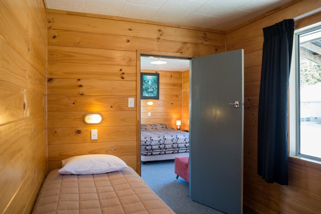 One-Bedroom Motel,125515242:JPEG