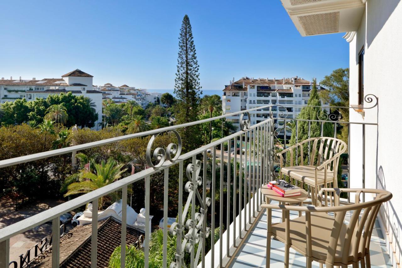 Studio Balcony