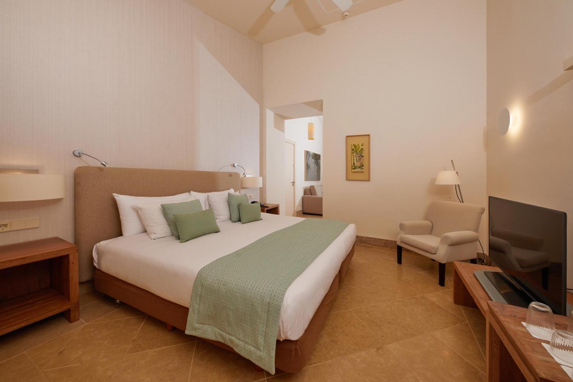 Junior Suite at Ponent