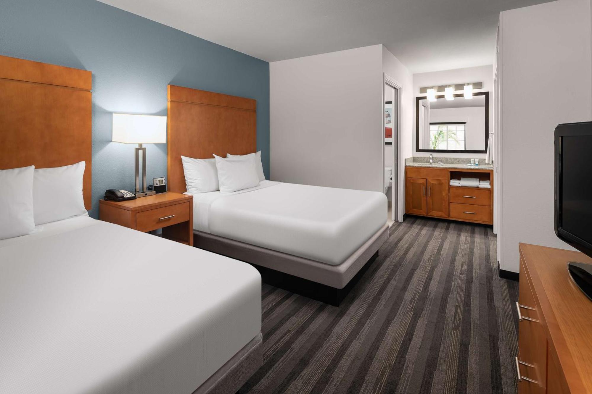 Two-Bedroom Suite