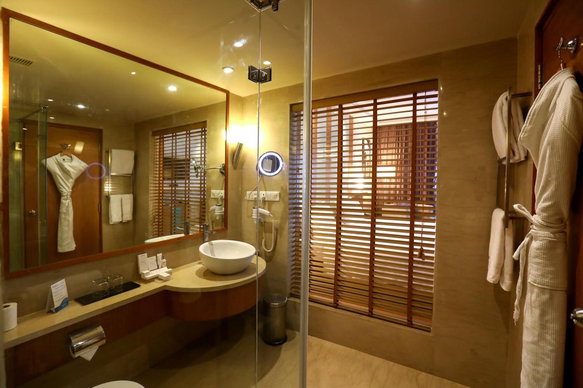 Double Room,1278263182:JPEG