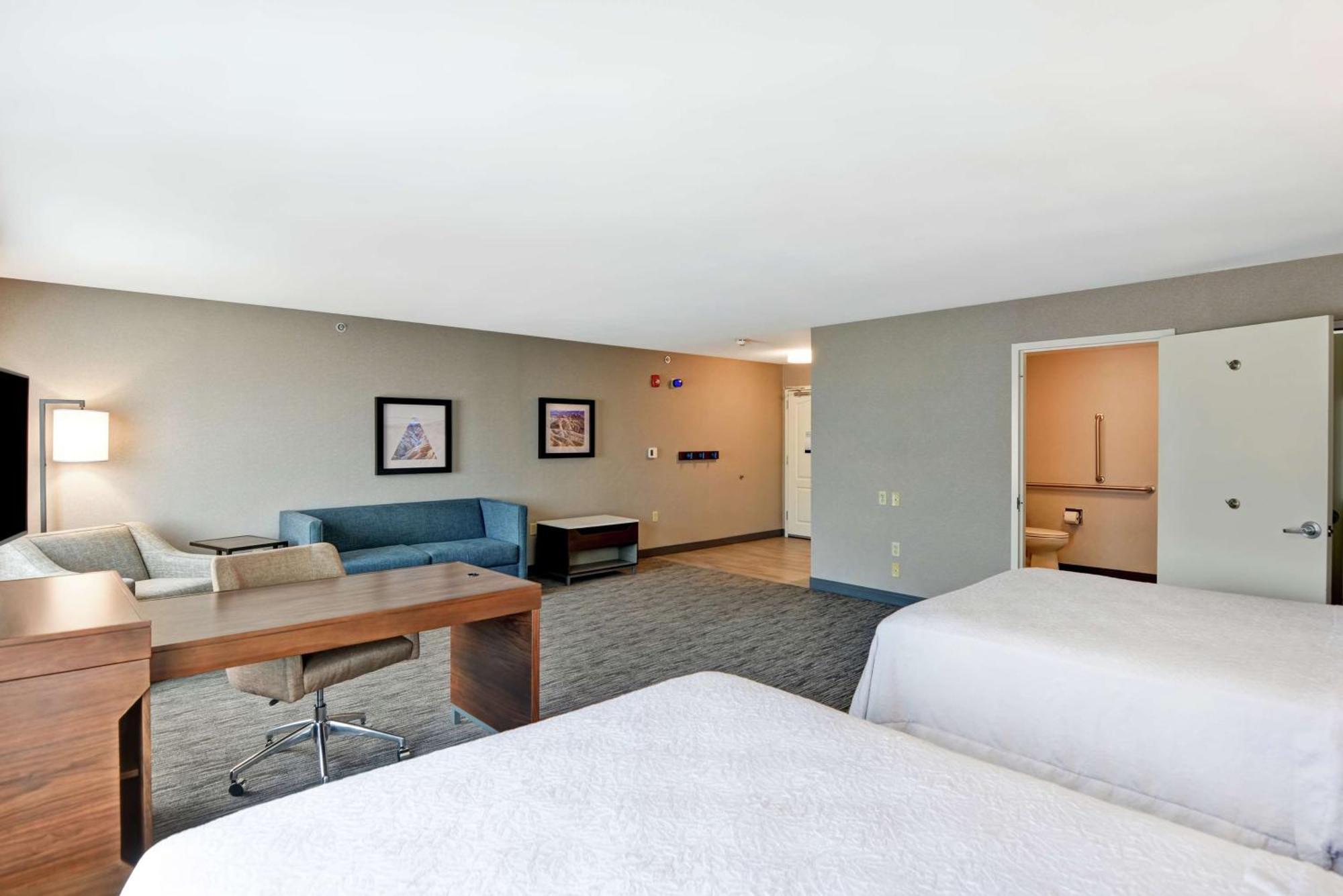 Queen Studio Suite with Two Queen Beds and Sofa Bed - Non-Smoking