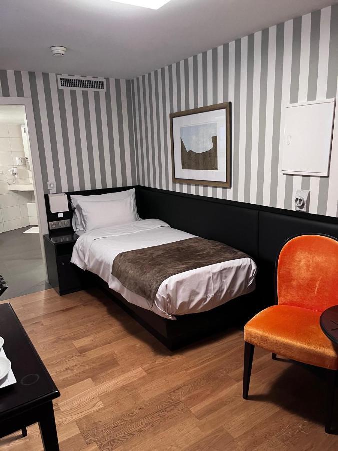 Twin Room Disability Access