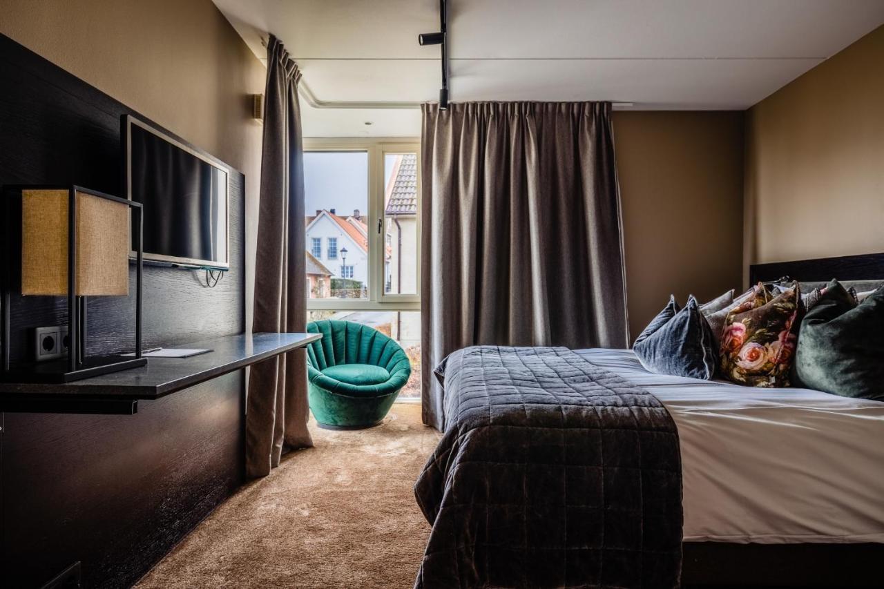 Tweepersoonskamer met 2 aparte bedden - apart gebouw