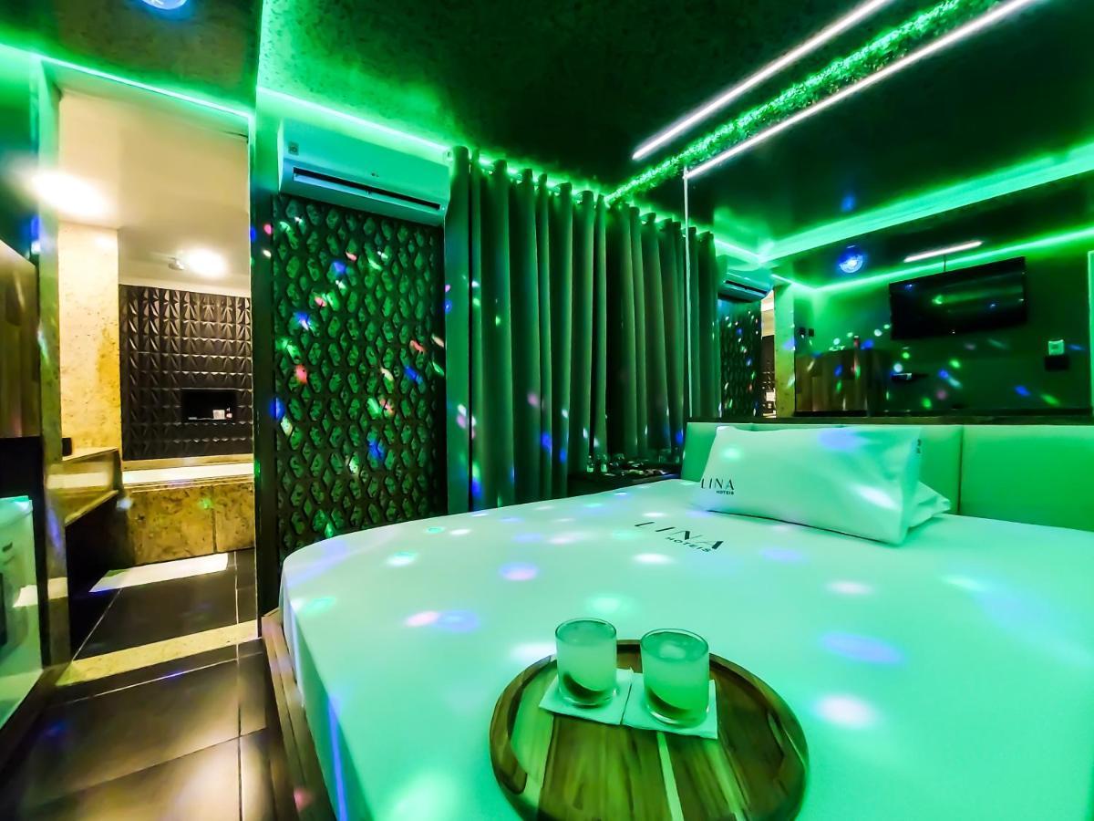 Queen Suite Spa Bath
