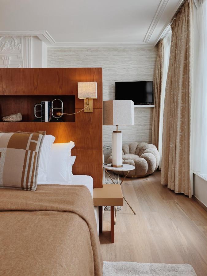 Suite with Canal View,1369503128:JPEG