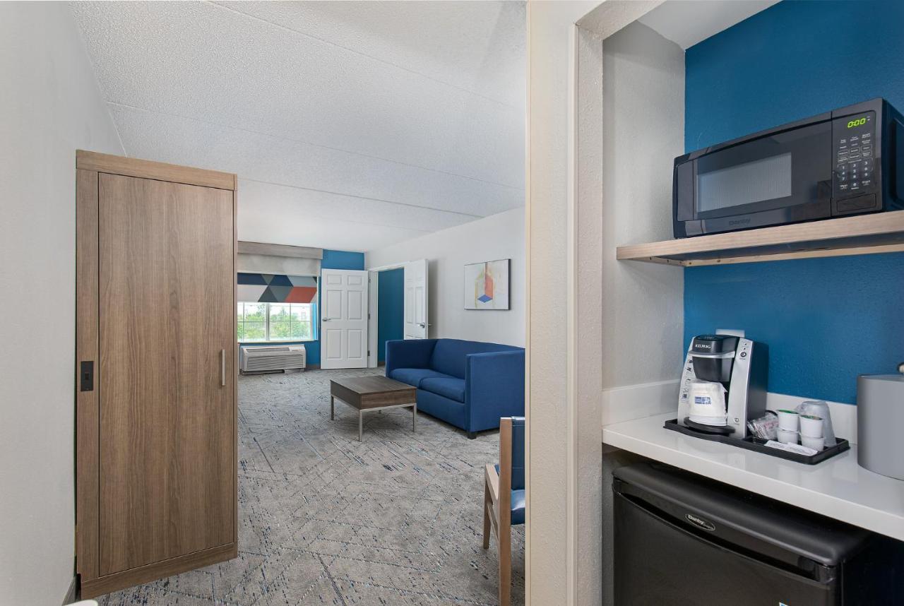 Executive King Suite