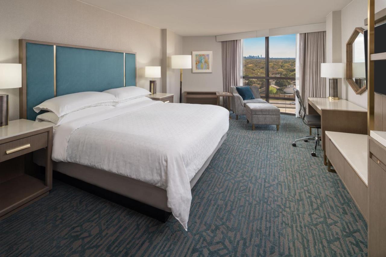 Club level Guest room 1 King