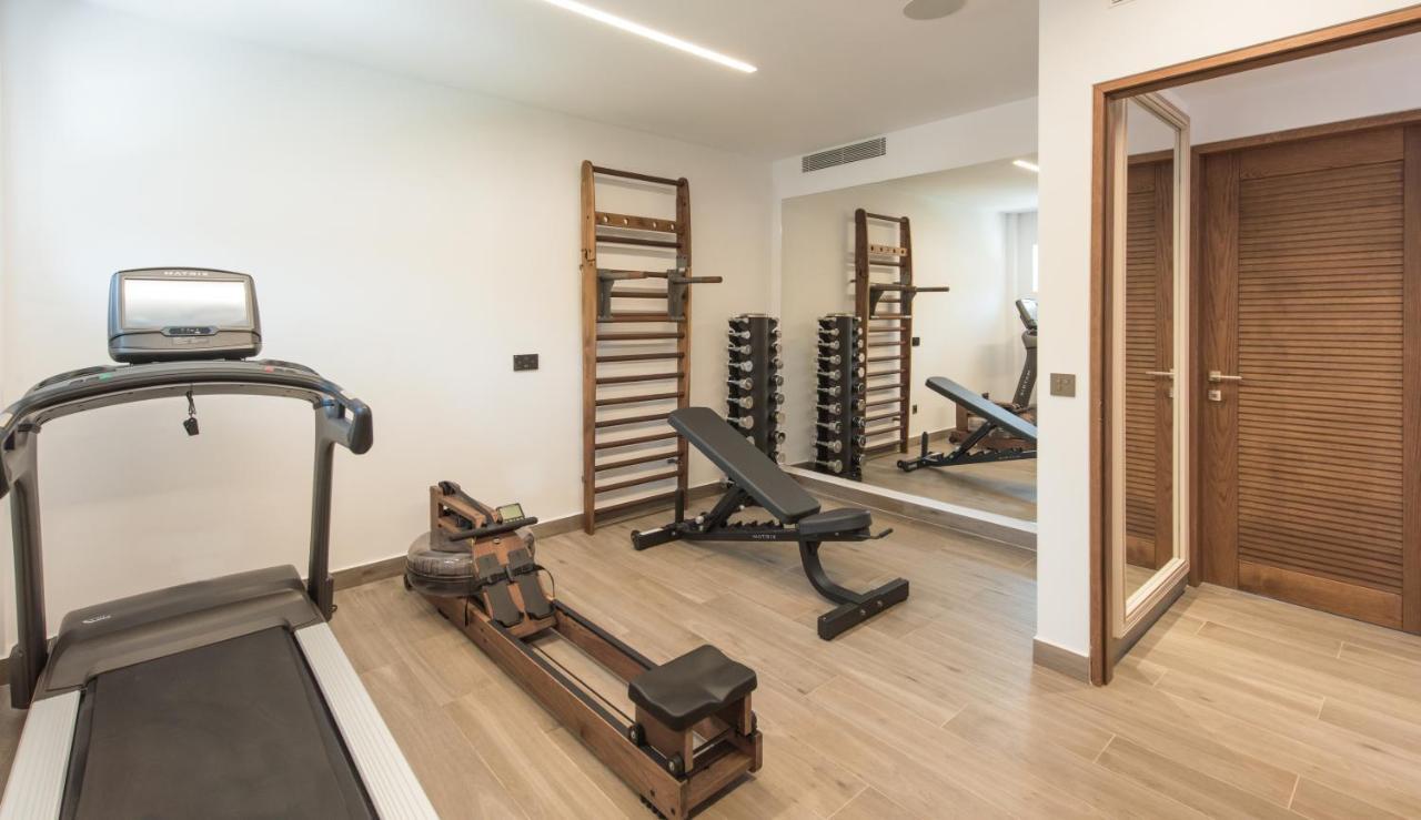 Aqua Marine Suite Waterfront Outdoor Whirlpool Gym