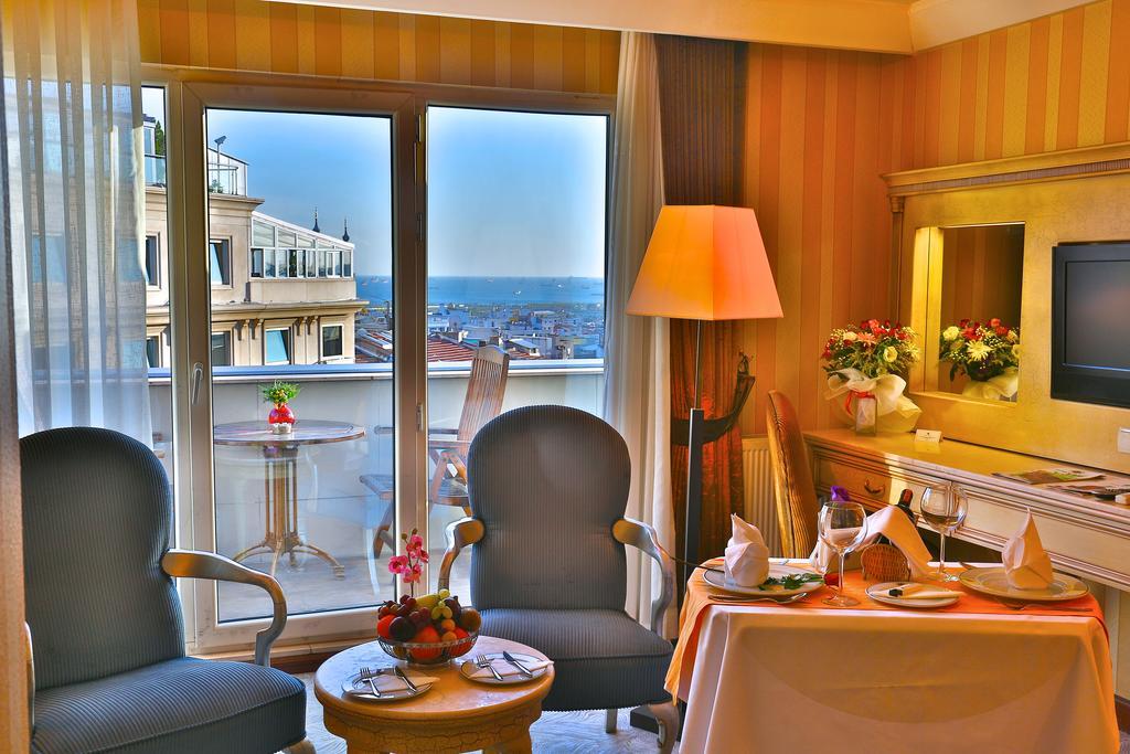 Junior Suite met Uitzicht op Zee