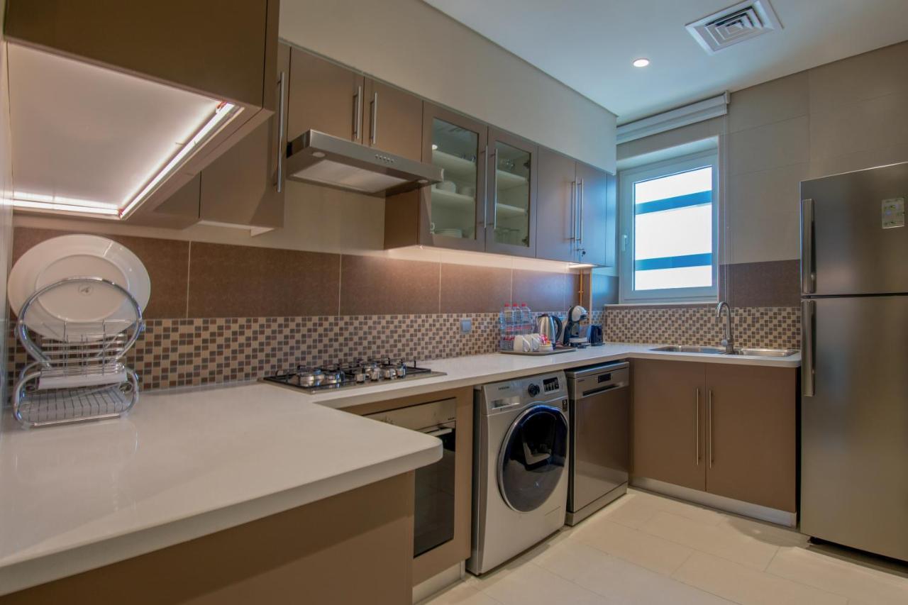 Premium Three-Bedroom Apartment Inclusive of complimentary shuttle bus to Deira City Centre & Dubai Festival City Mall,1418624325:JPEG