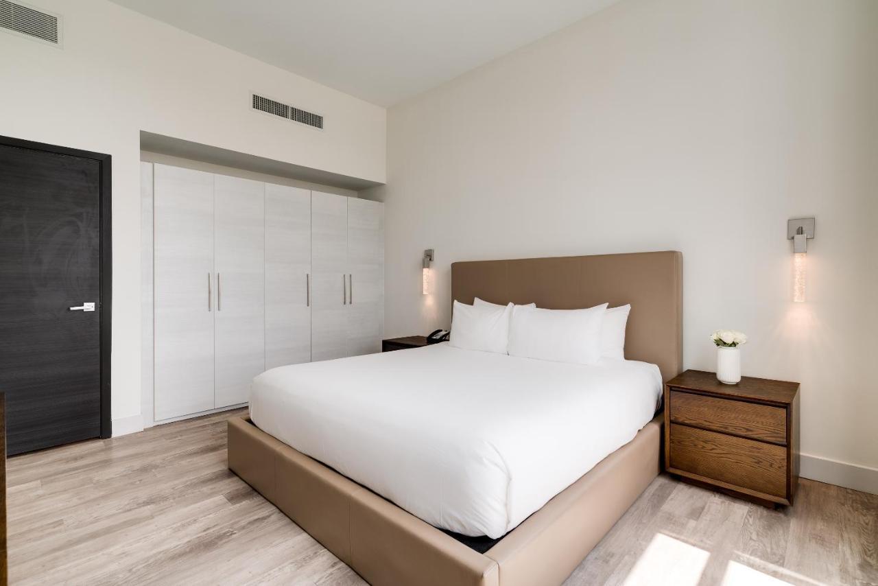 One Bedroom Suite King with Water View