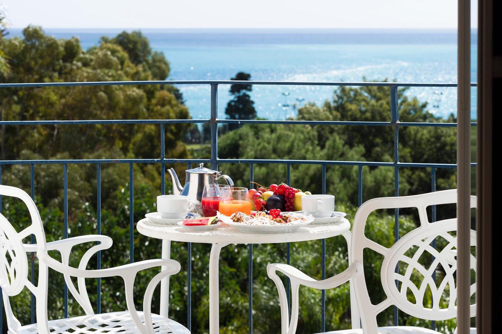 Double Room Sea View