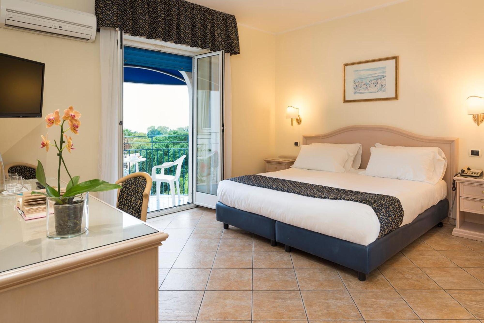 Double Room Sea View