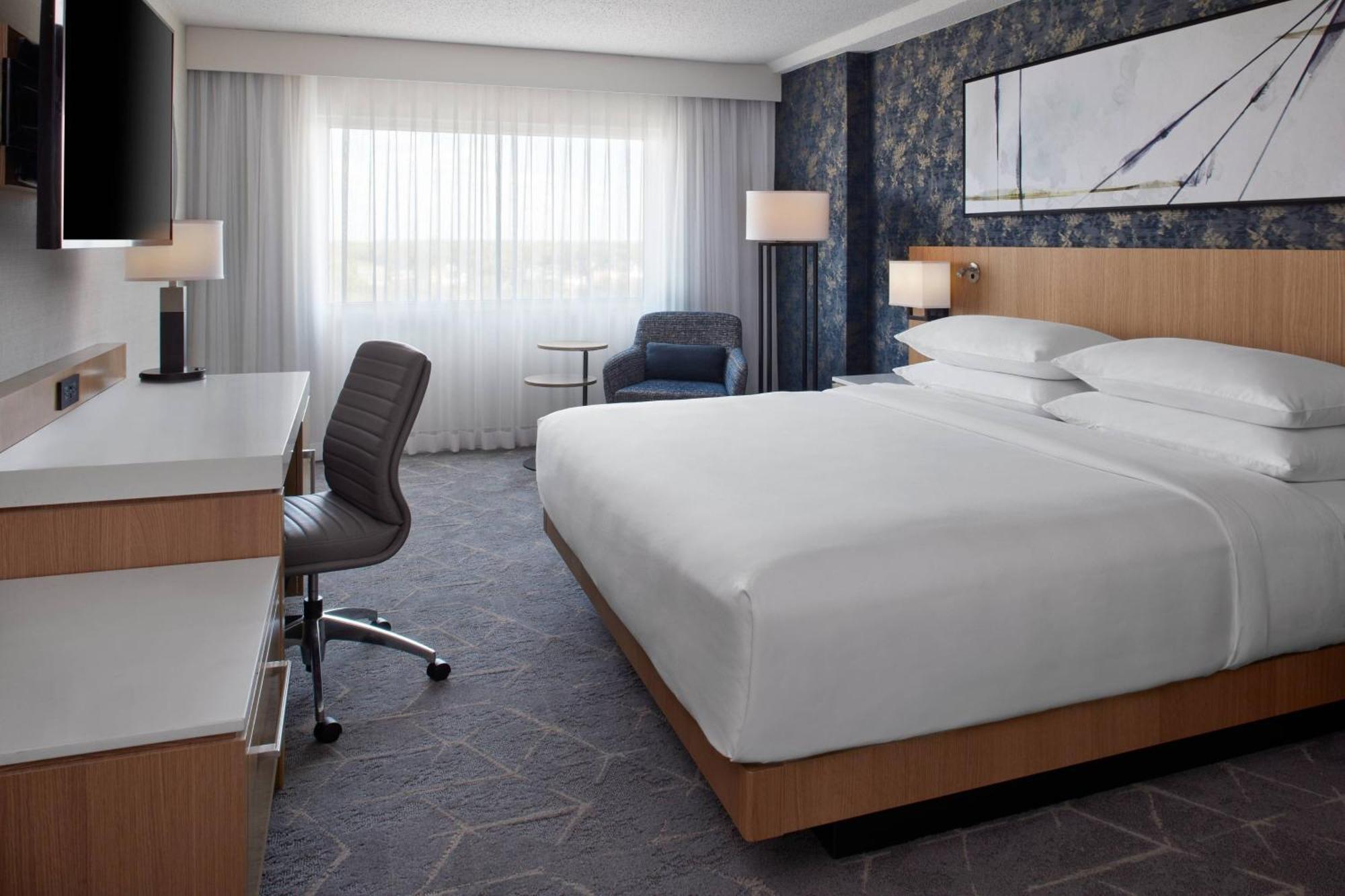 Guest Room, 1 King,1632210558:JPEG