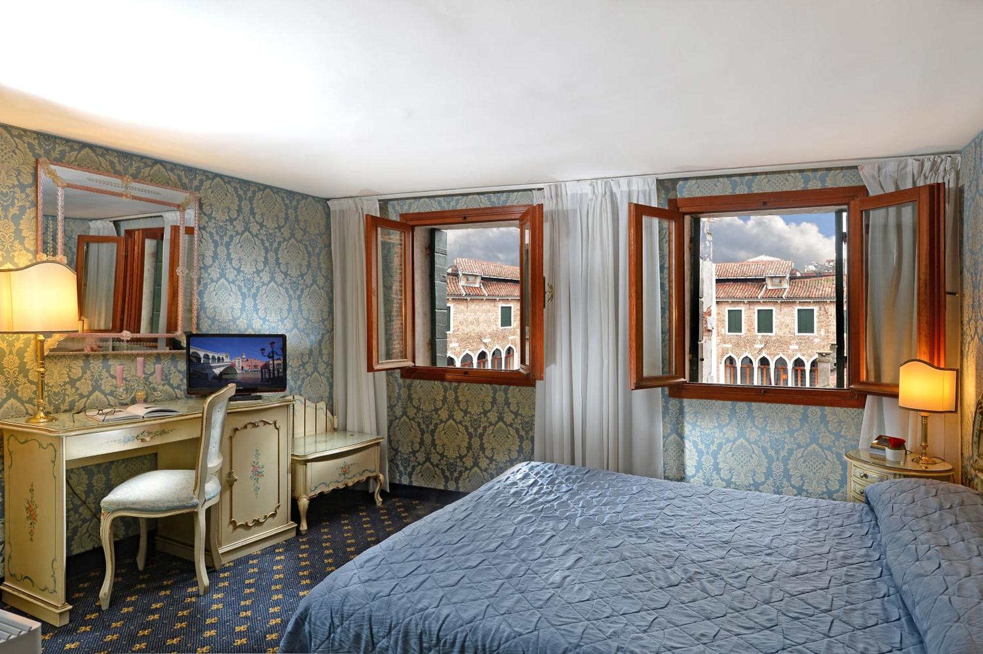 Classic Double or Twin Room - no smoking,1274620999:JPEG