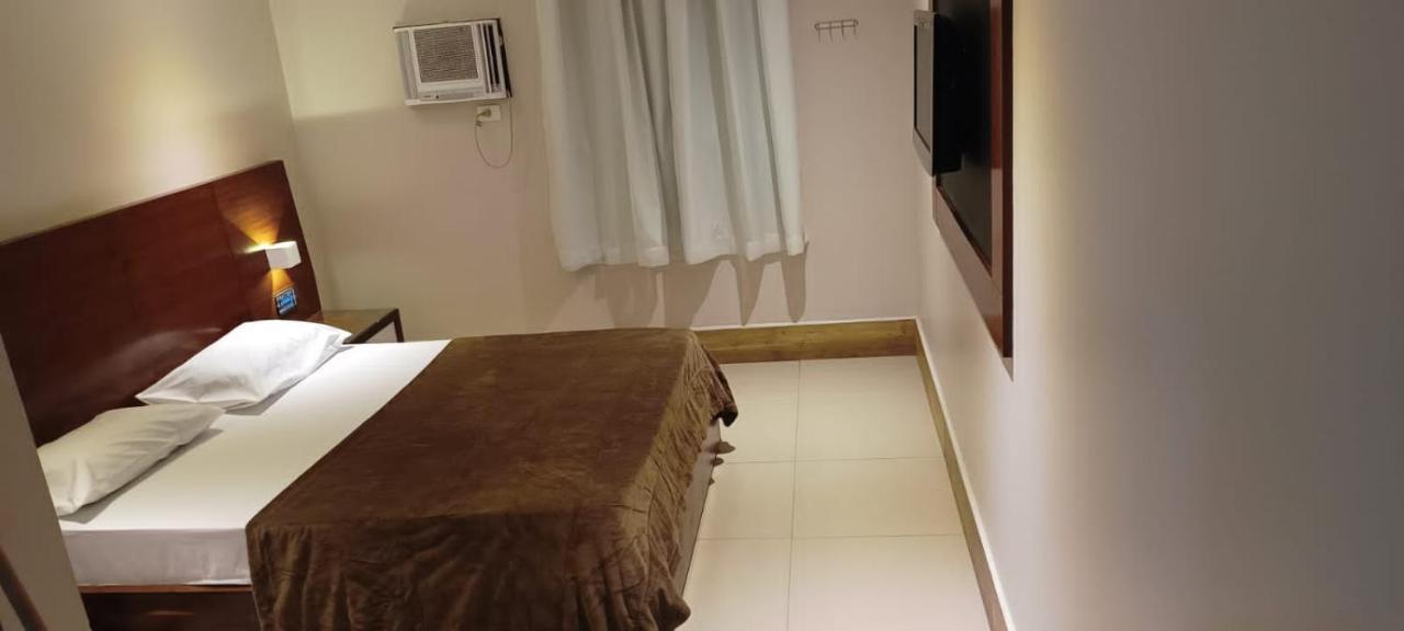 Quarto Triplo Standard