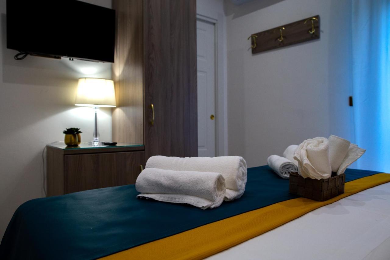 Double Room Private Bathroom