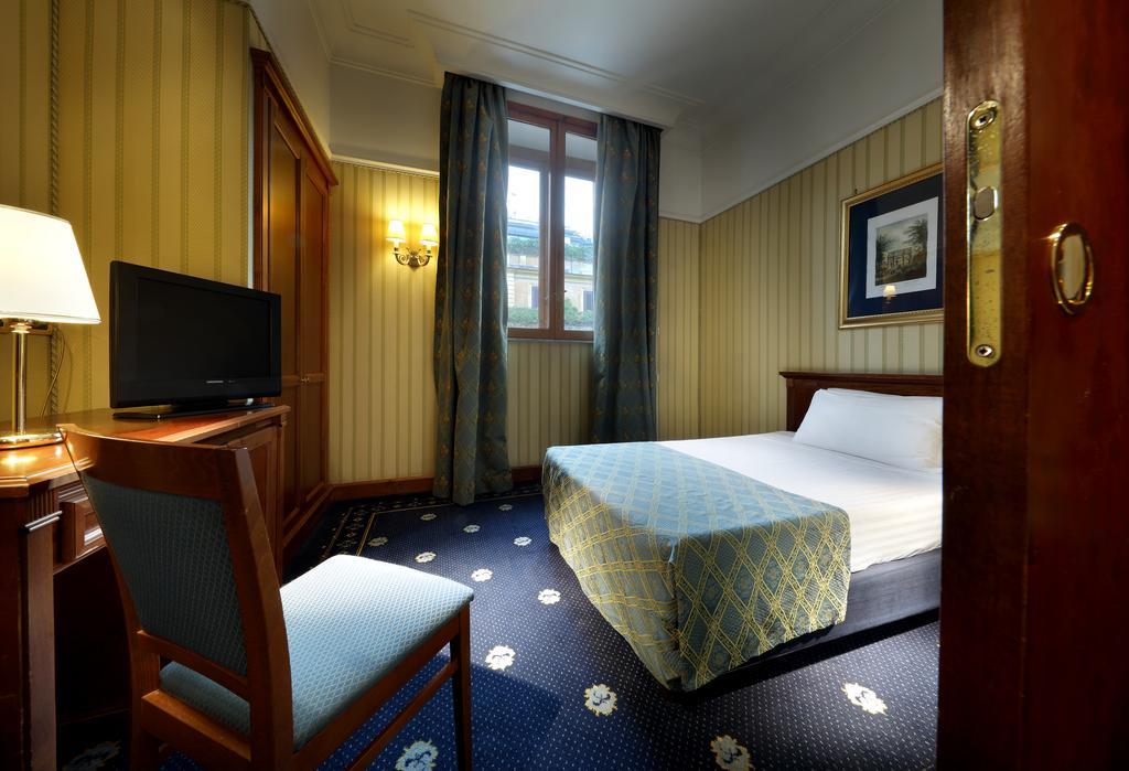 Economy Tweepersoonskamer met Klein Bed