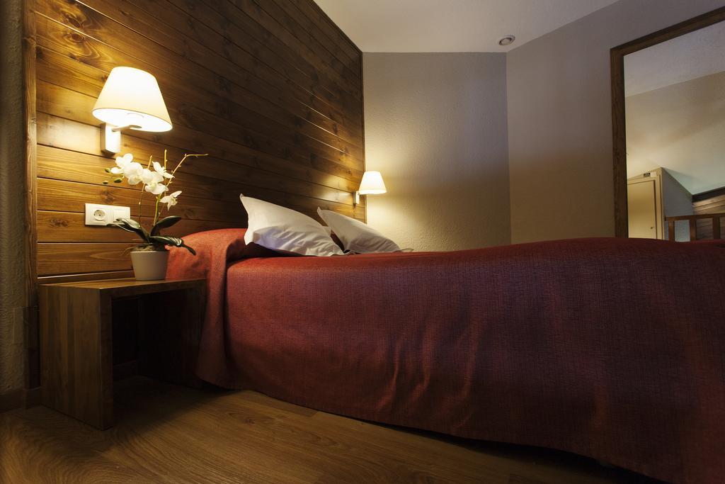 Duplex Room (2 Adults + 2 Children)