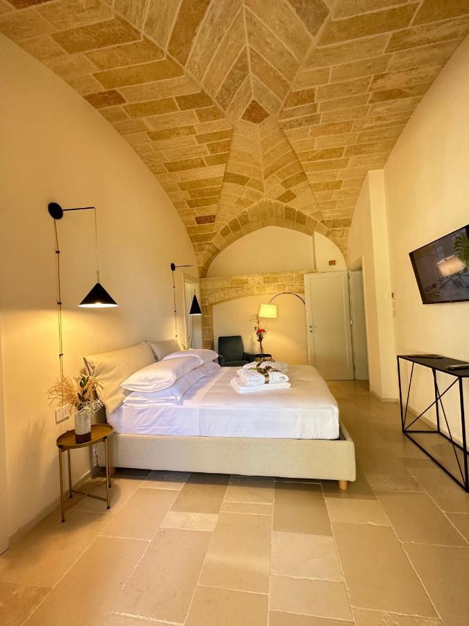 Double Room,1485809461:JPEG