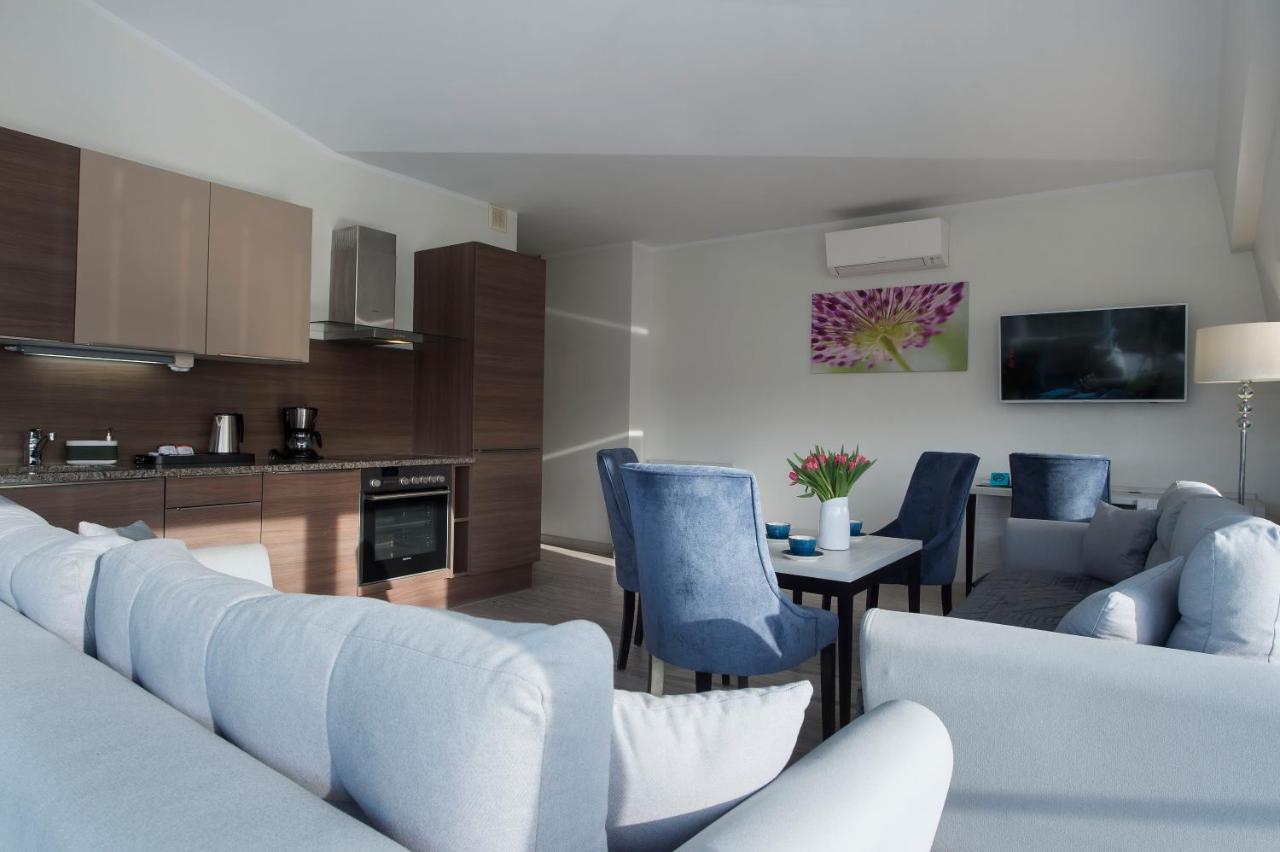 Two-Bedroom Apartment,1546531492:JPEG