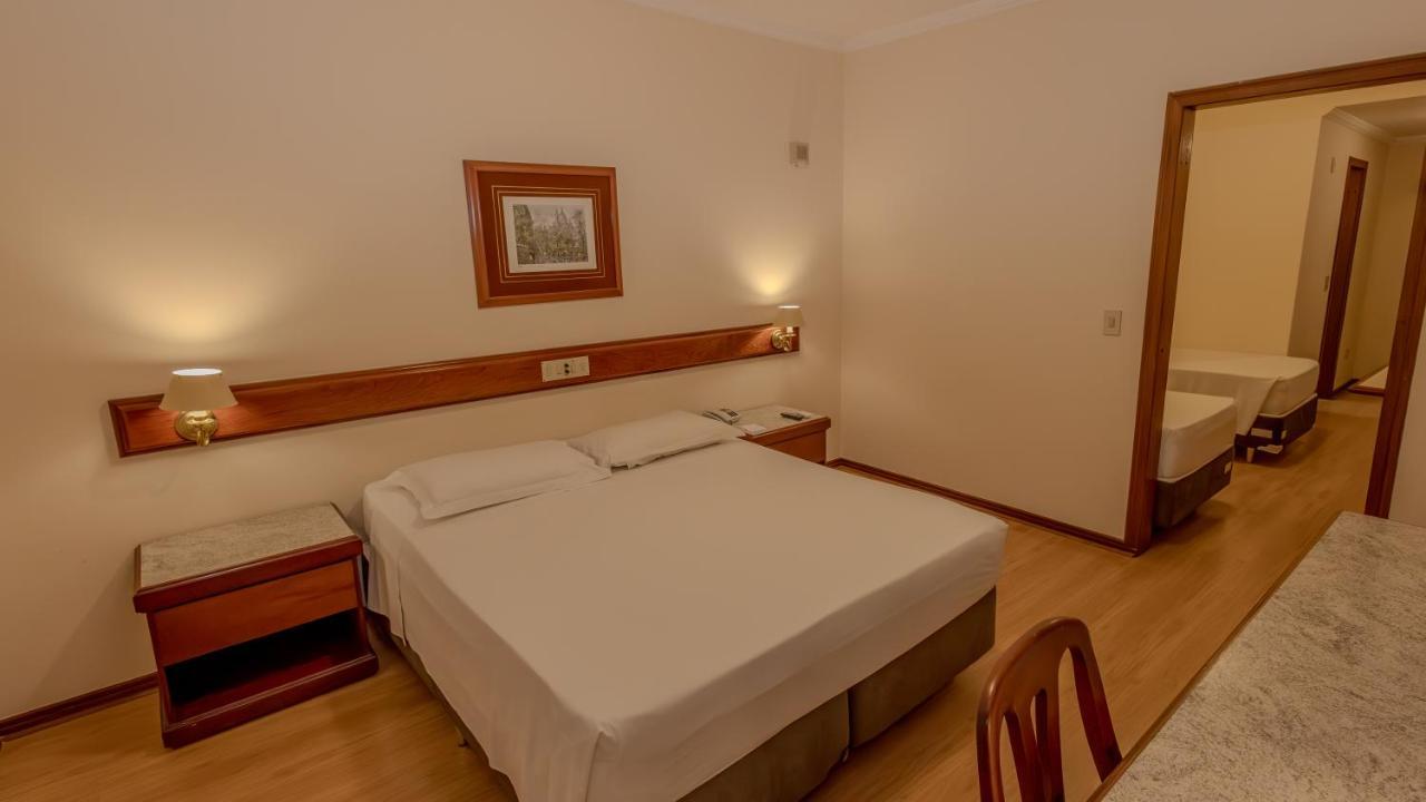 Quarto Quádruplo