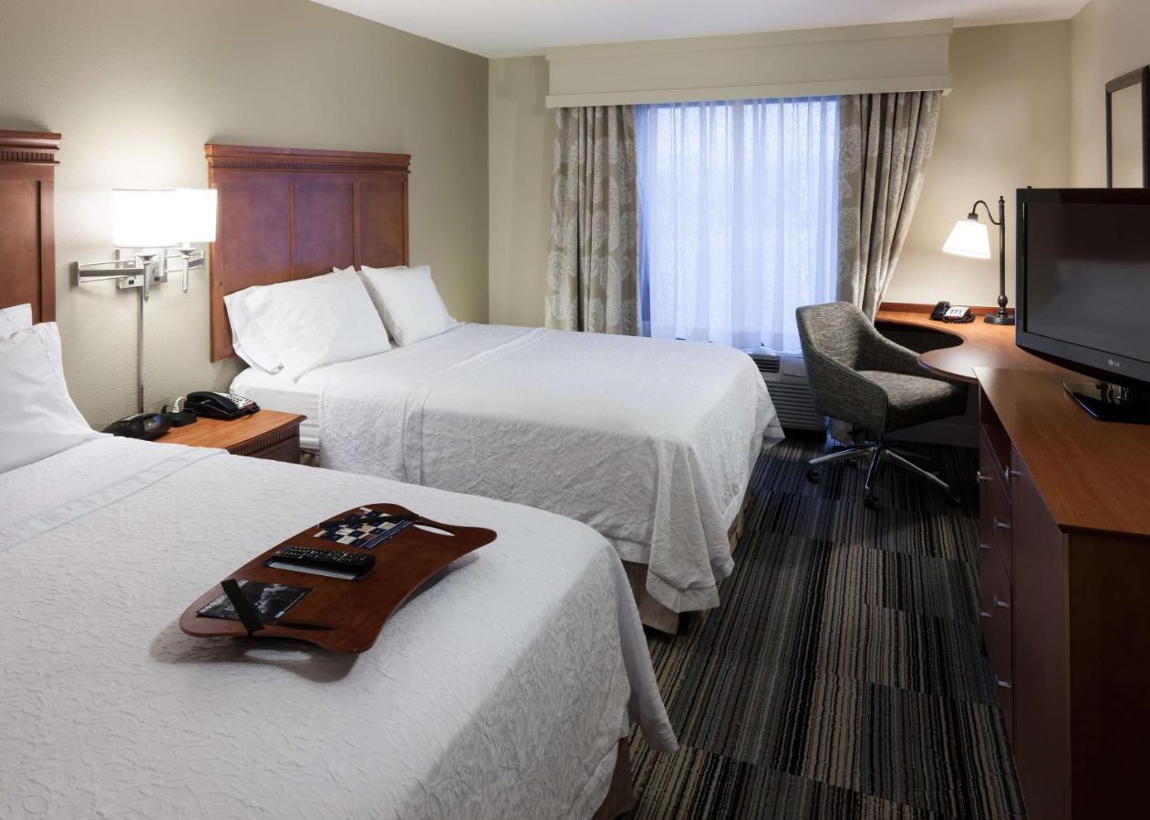 Room with Two Queen Beds - Non-Smoking