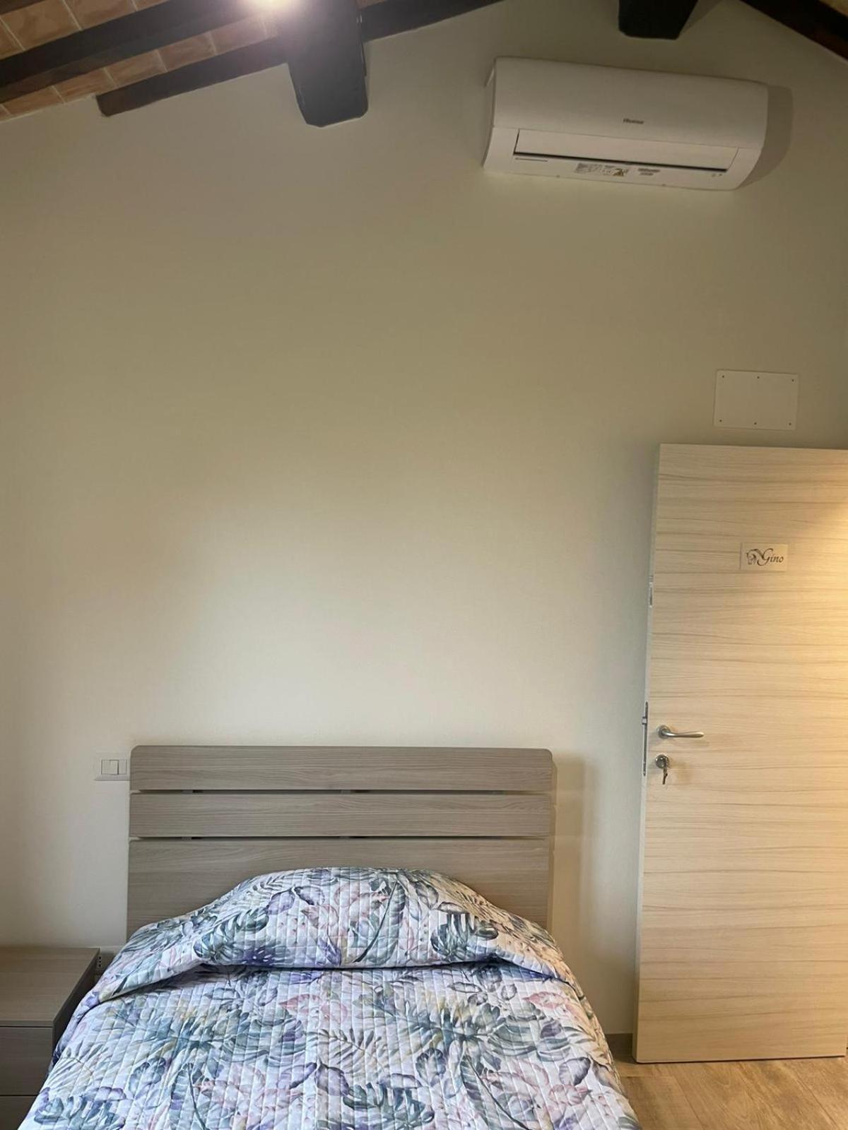 Single Room,1534088572:JPEG