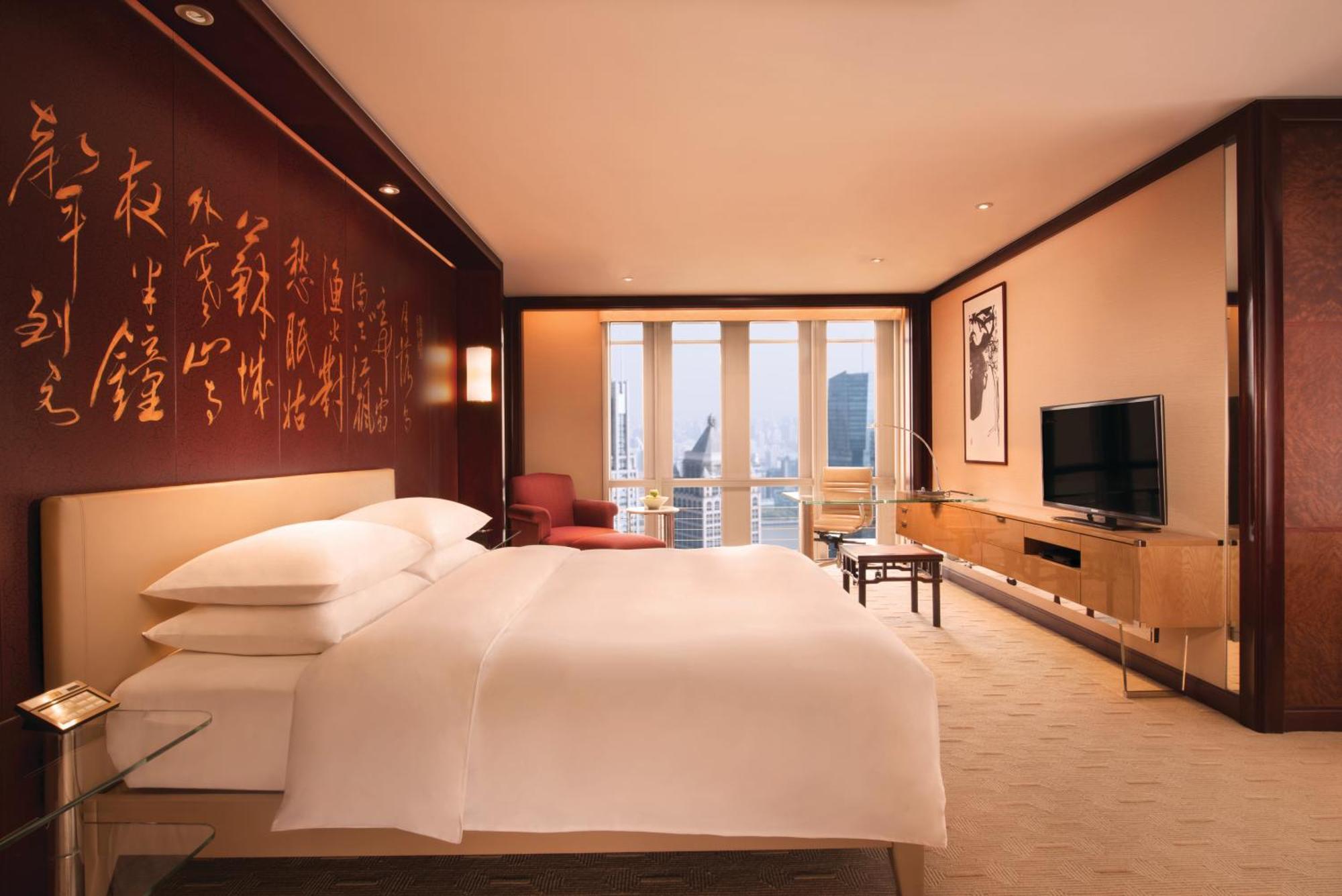 Queen Room River View