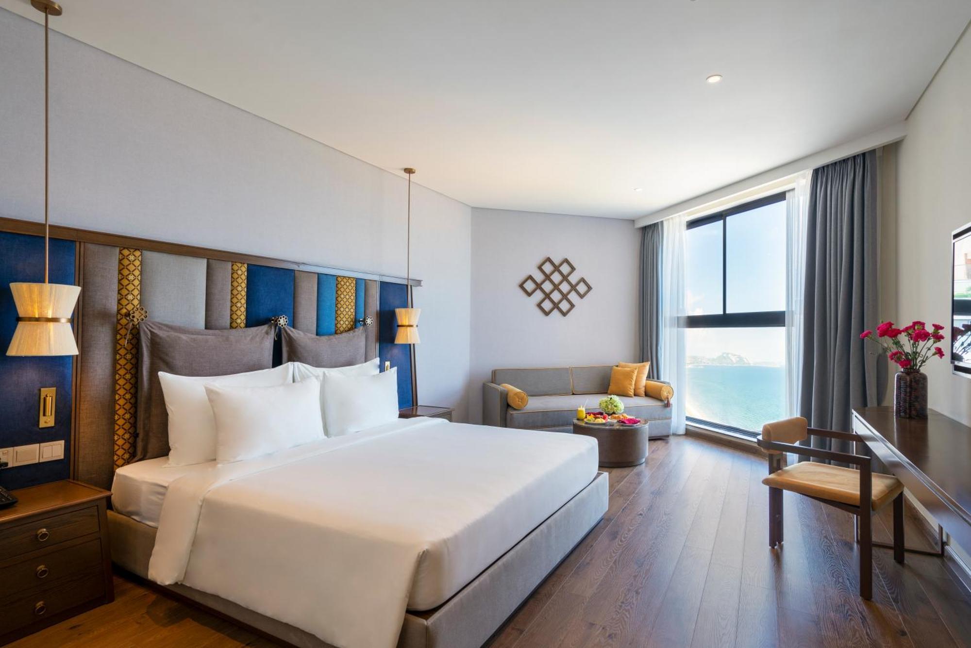 Executive Room,1540997227:JPEG