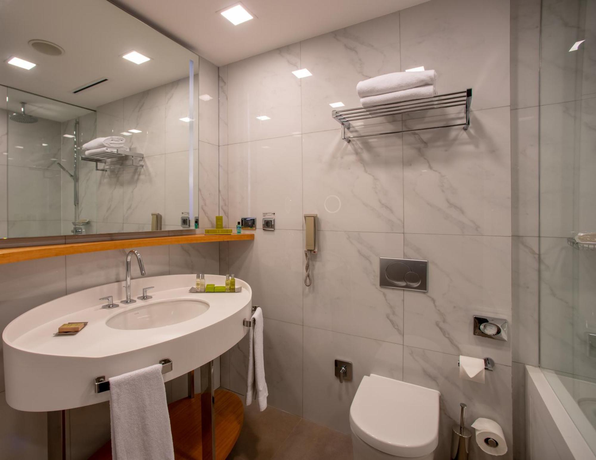 Twin Junior Suite with Sea view