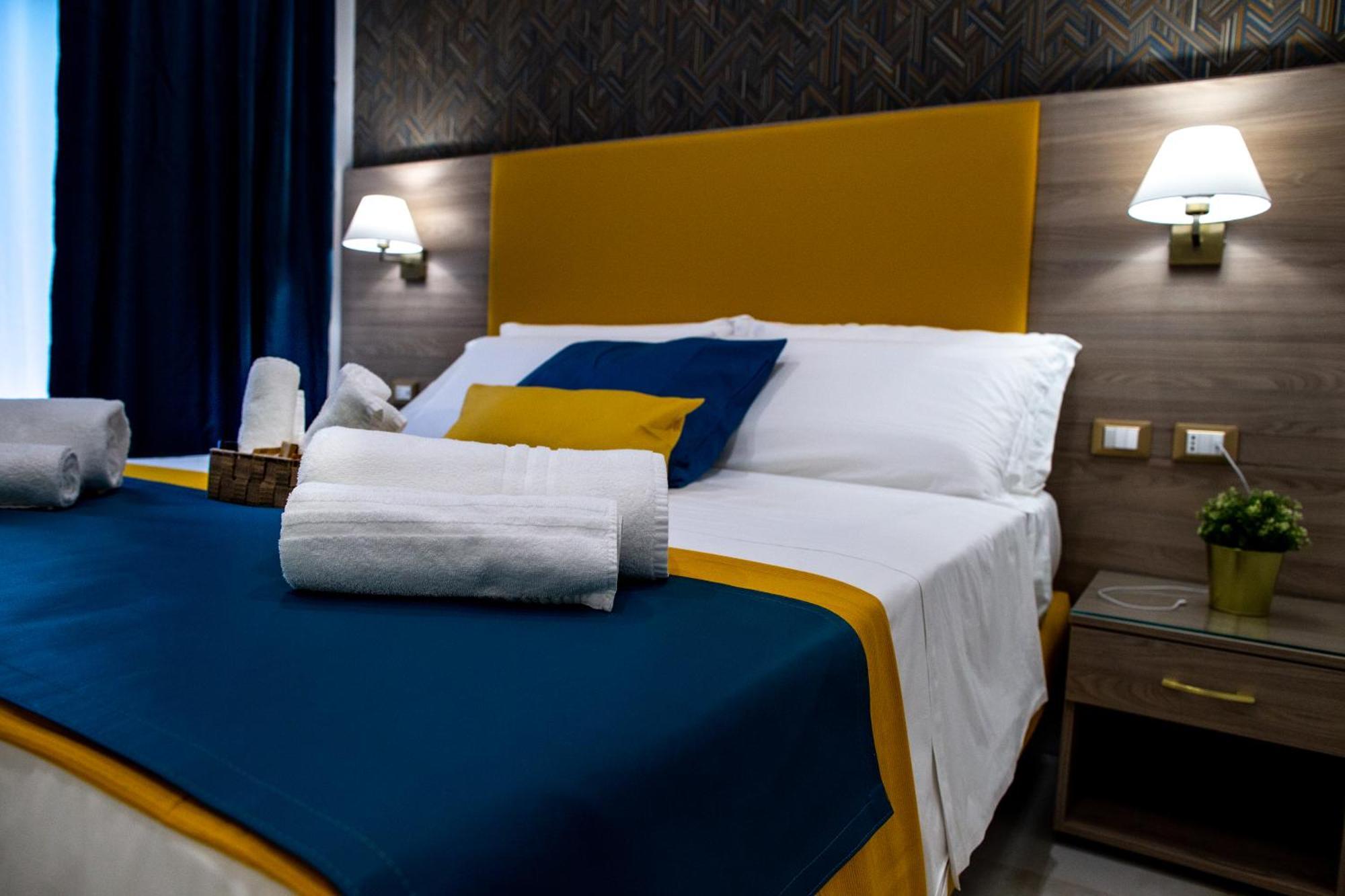 Double Room Private Bathroom