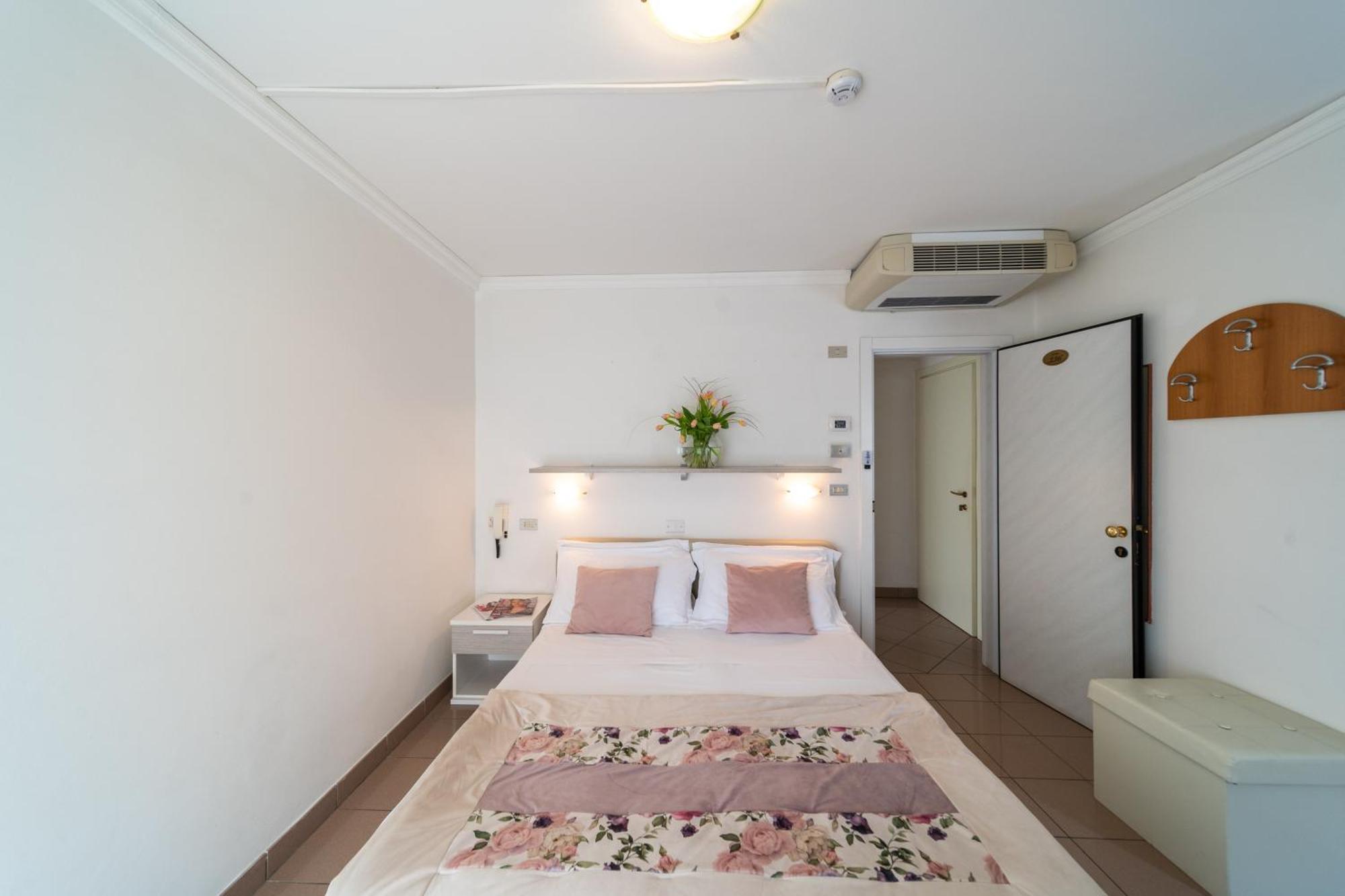Quadruple Room Sea View